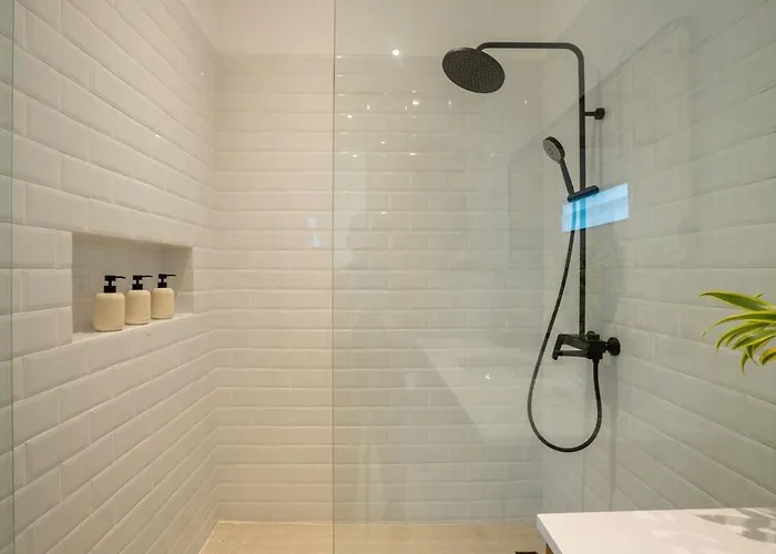 Leva - Luxury 3br Appartement Jimbaran